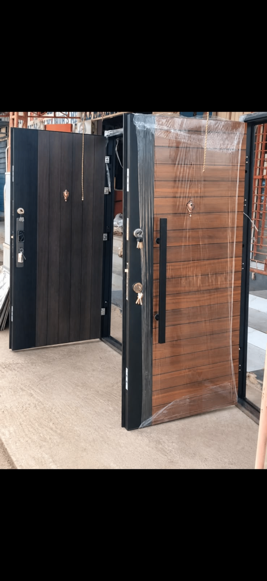 Porte d’entrée — Modèle 01 disponible uniquement à Thiès, Sénégal